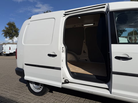 Volkswagen Caddy 2.0 TDI L2H1 BMT Maxi / vaste prijs rijklaar € 11.950 ex btw / lease vanaf € / euro 6 / bpm vrij / airco / pdc achter / achterklep / omvormer !