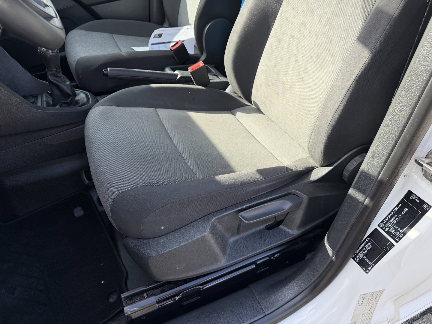 Volkswagen Caddy 2.0 TDI L2H1 BMT Maxi / vaste prijs rijklaar € 11.950 ex btw / lease vanaf € / euro 6 / bpm vrij / airco / pdc achter / achterklep / omvormer !