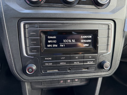 Volkswagen Caddy 2.0 TDI L2H1 BMT Maxi / vaste prijs rijklaar € 11.950 ex btw / lease vanaf € / euro 6 / bpm vrij / airco / pdc achter / achterklep / omvormer !