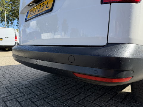 Volkswagen Caddy 2.0 TDI L2H1 BMT Maxi / vaste prijs rijklaar € 11.950 ex btw / lease vanaf € / euro 6 / bpm vrij / airco / pdc achter / achterklep / omvormer !