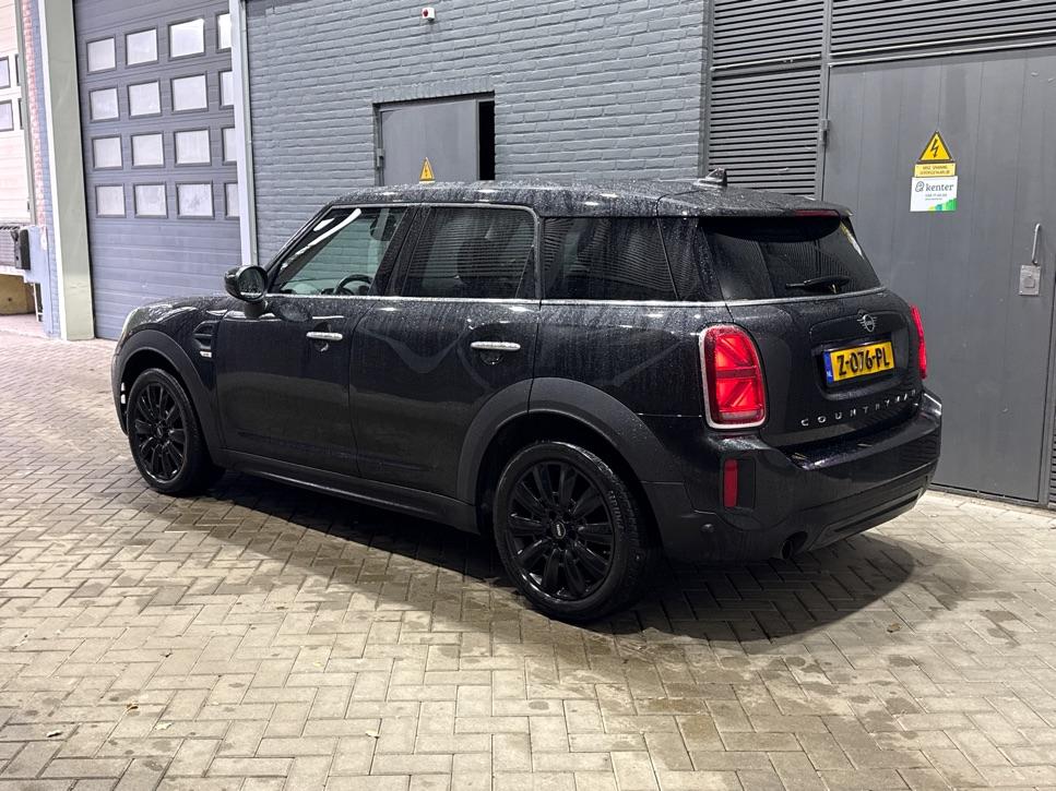 MINI Countryman 1.5 One MINI Yours | Stoelverwarming | Keyless Entry | Carplay | LED-koplampen | Getint glas | Sportstoelen | DAB+