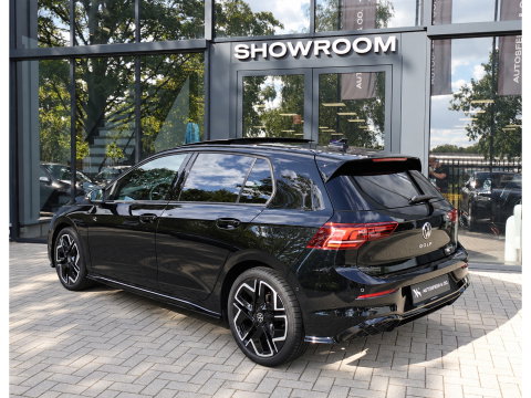 Volkswagen Golf 1.5 eTSI R-Line Edition PANO HUD KEYLESS