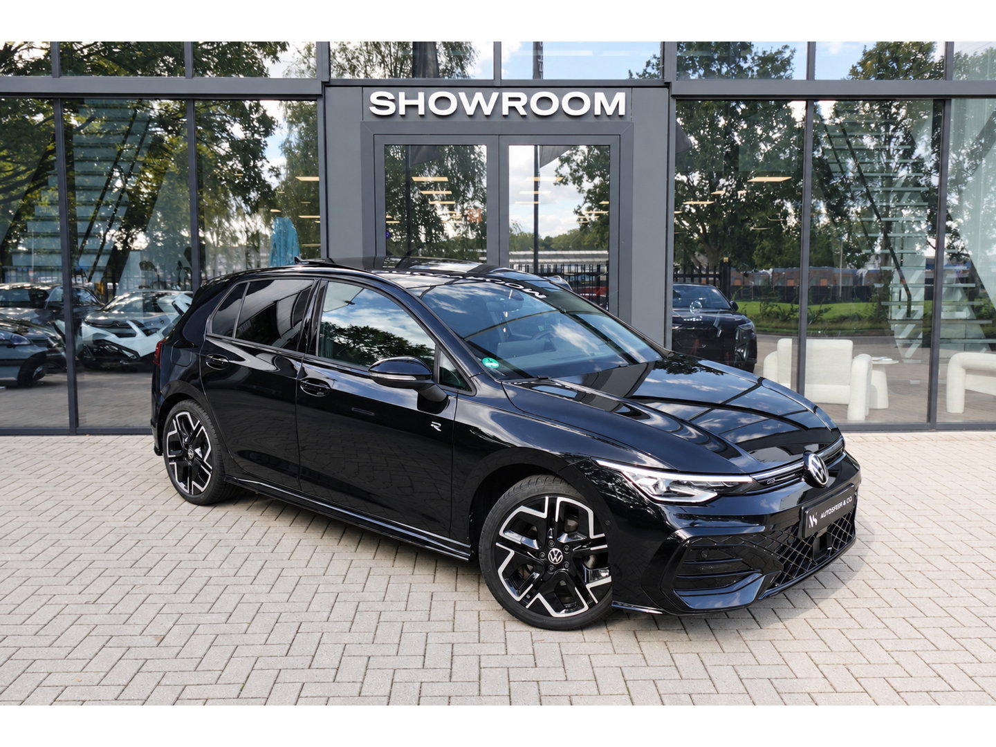 Volkswagen Golf 1.5 eTSI R-Line Edition PANO HUD KEYLESS