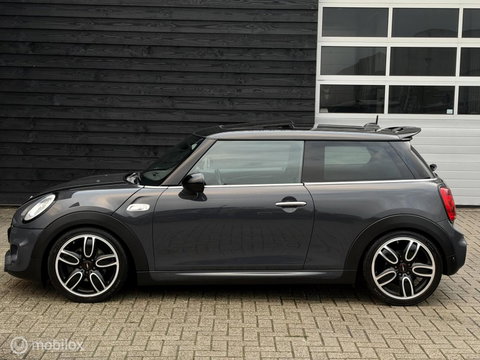 MINI Cooper S Mini 2.0 Chili | JCW Pakket | Pano | Harman Kardon