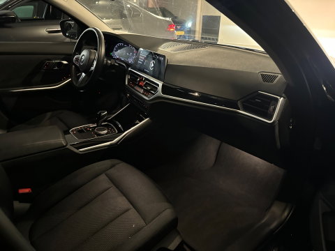 BMW 3 Serie Touring 330e High Executive ACC|Dodehoek|Lane Assist|Camera