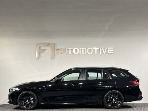 BMW 3 Serie Touring 330e High Executive ACC|Dodehoek|Lane Assist|Camera