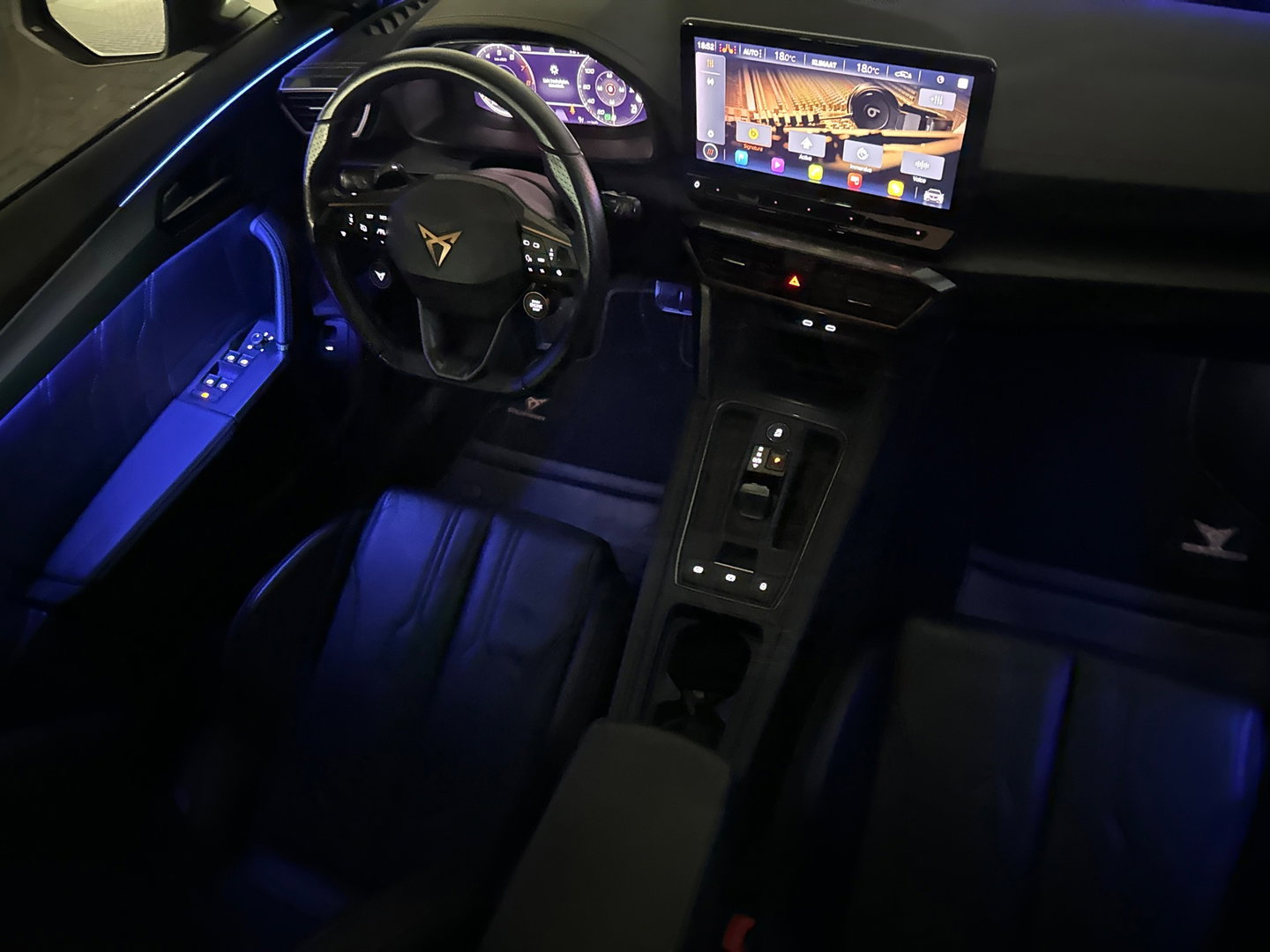 CUPRA Formentor 2.0 TSI 4DRIVE Pano|Kuipstoelen|Trekhaak|BlindSpot