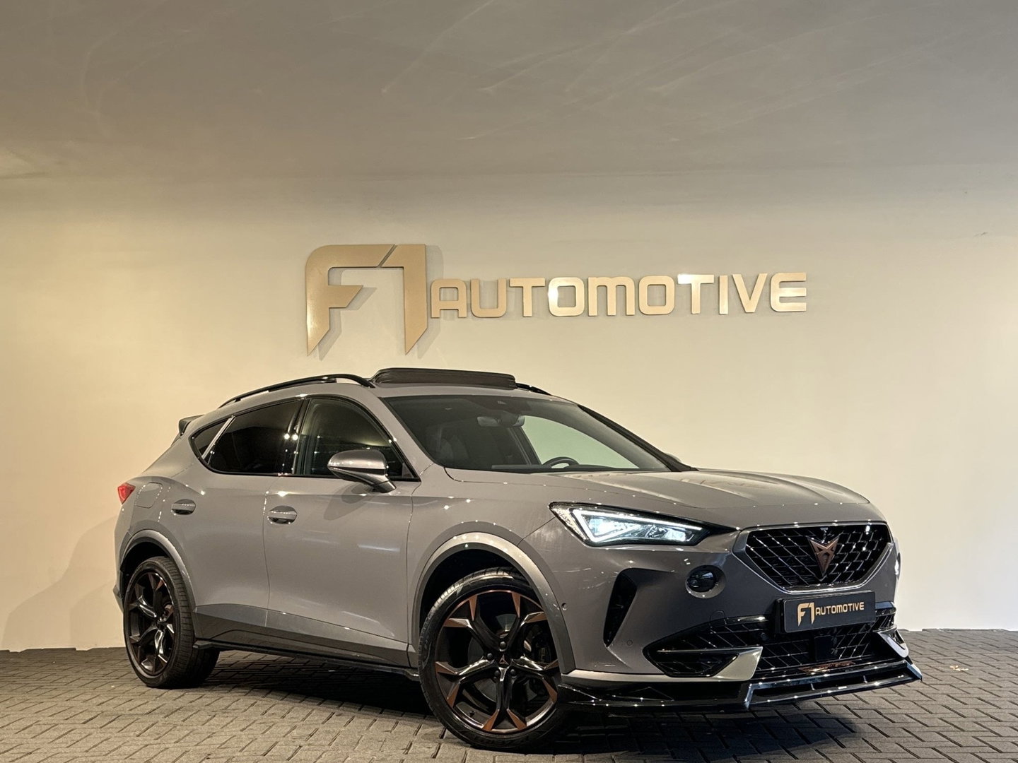 CUPRA Formentor 2.0 TSI 4DRIVE Pano|Dodehoek|Sfeer|360 Camera|Keyless