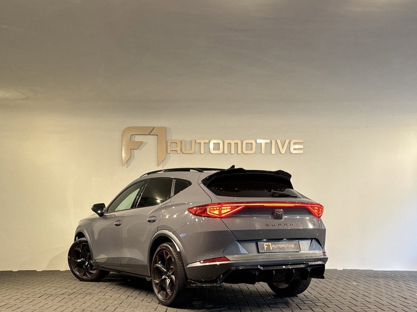 CUPRA Formentor 2.0 TSI 4DRIVE Pano|Dodehoek|Sfeer|360 Camera|Keyless