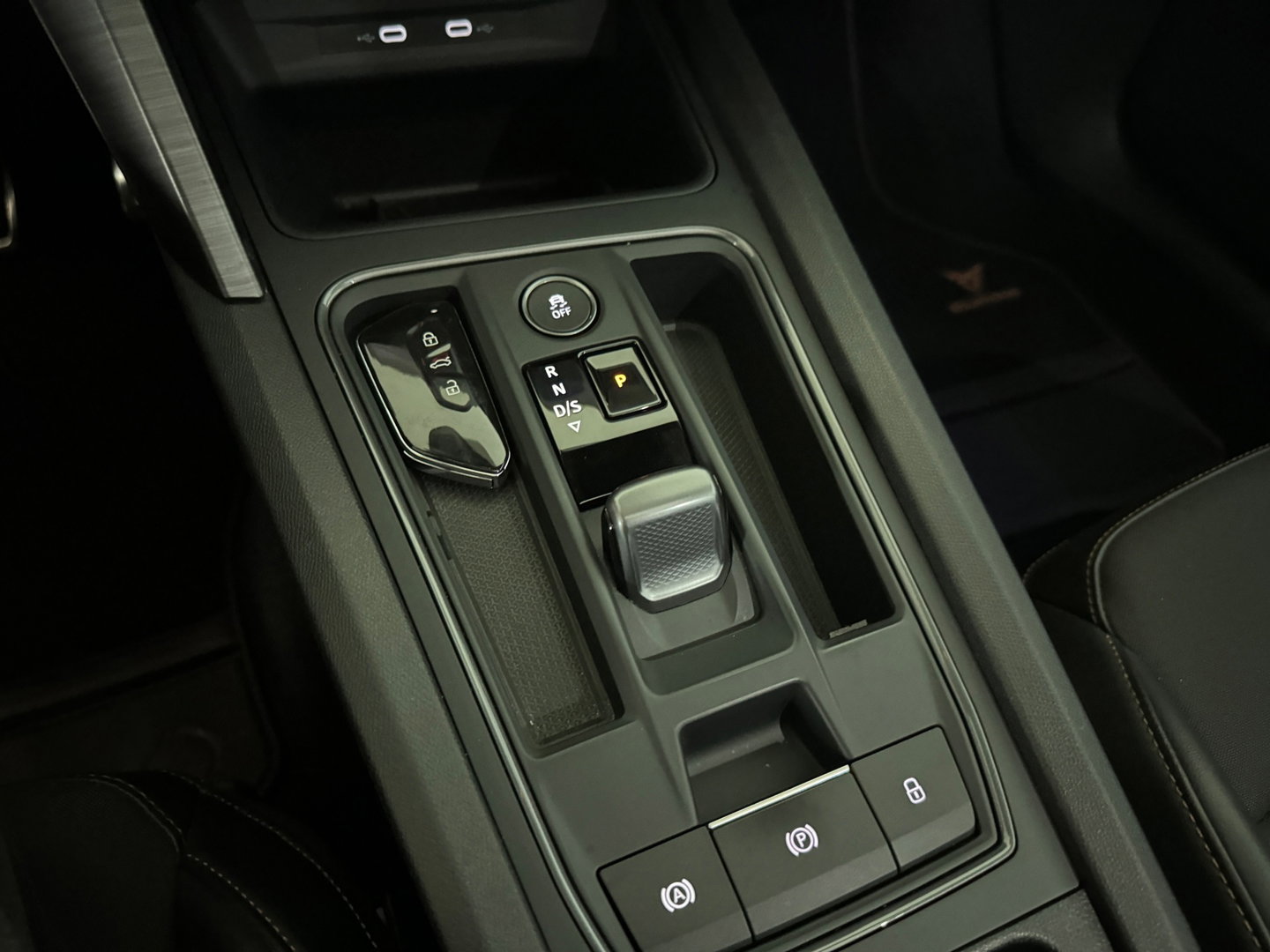 CUPRA Formentor 1.4 e-Hybrid VZ Performance Pano|Maxton|Trekhaak|ACC