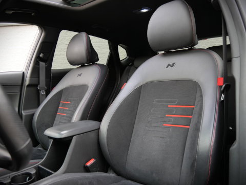 Hyundai KONA HYBRID N-LINE SKY/ PANORAMADAK/ TREKHAAK/ NL-AUTO 1STE EIGENAAR