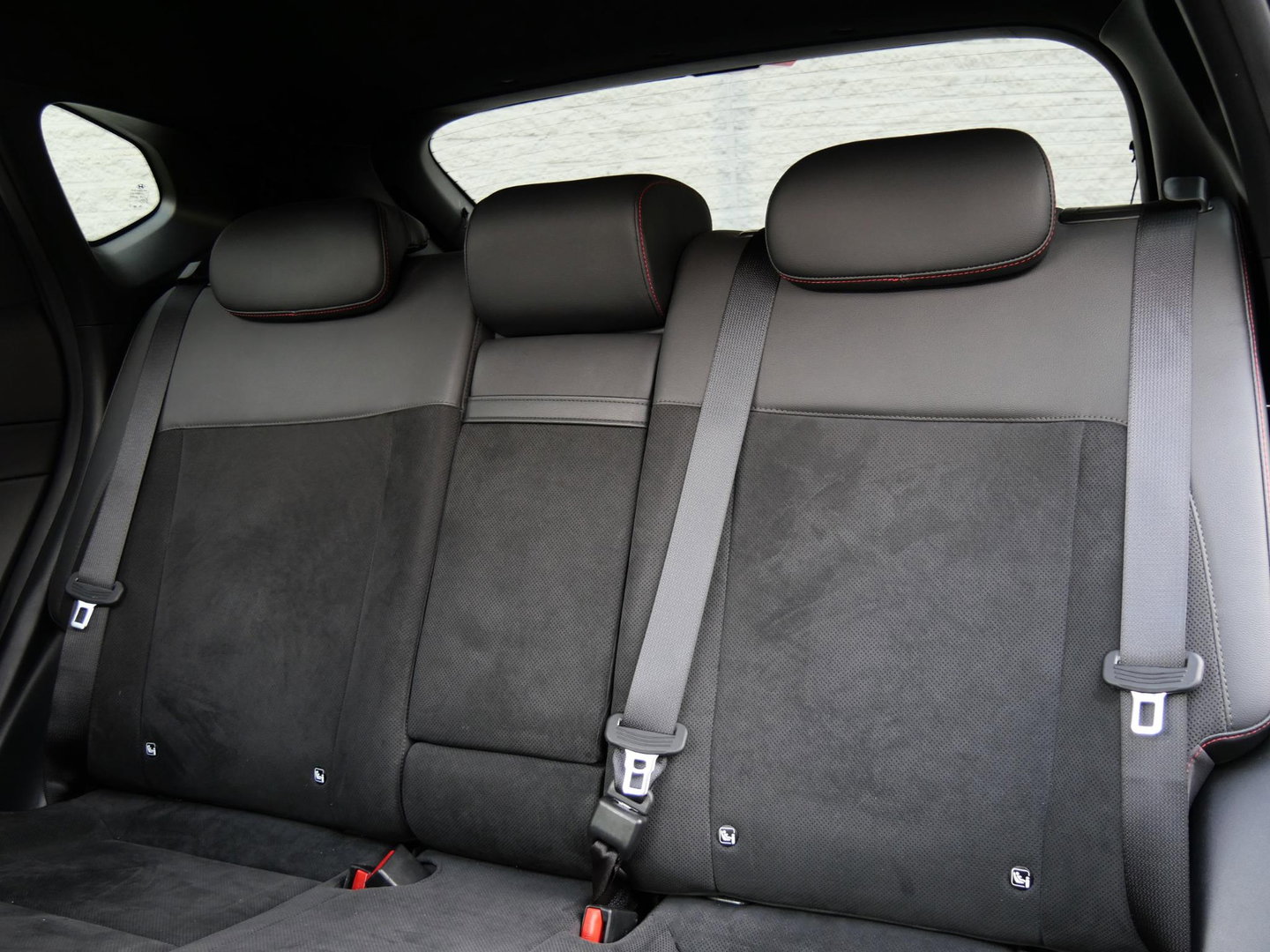 Hyundai KONA HYBRID N-LINE SKY/ PANORAMADAK/ TREKHAAK/ NL-AUTO 1STE EIGENAAR