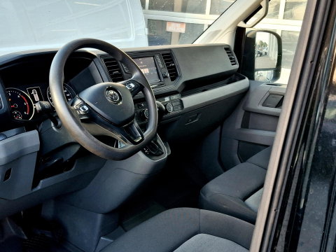 Volkswagen Crafter 35 2.0 TDI L5H3 177PK AUTOMAAT MARGE | ADAPTIVE CRUISE | LUCHTVERING | ZWART | VOORRUITVERWARMING | IMPERIAL