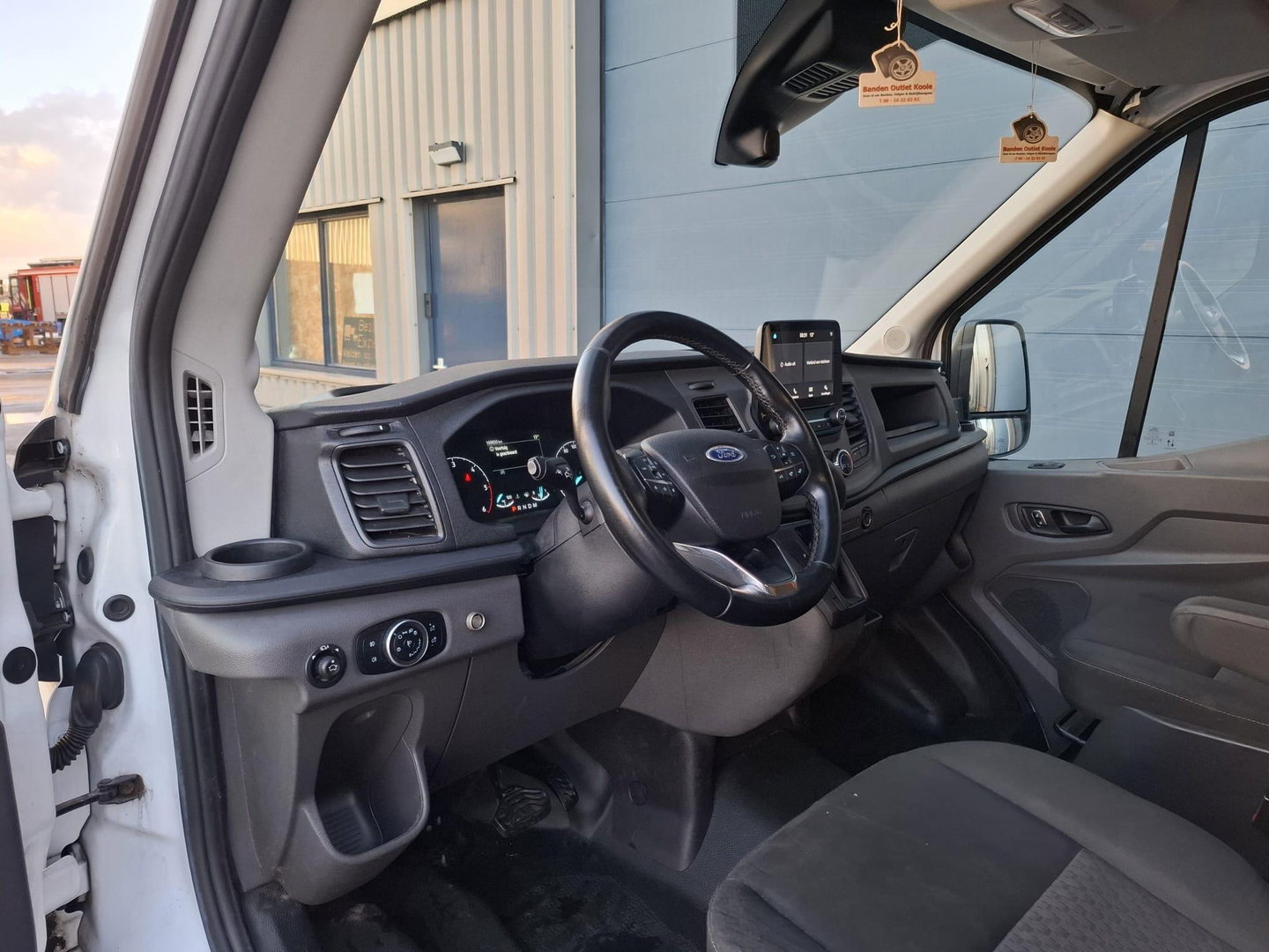 Ford Transit 350 2.0 TDCI L4H3 Trend RWD AIRCO / CRUISE CONTROLE / NAVI / AUTOMAAT