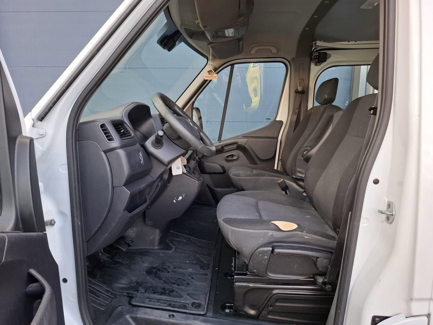 Renault Master T33 2.3 dCi L1H1 DUBBEL CABINE / AIRCO / CRUISE CONTROLE / TREKHAAK