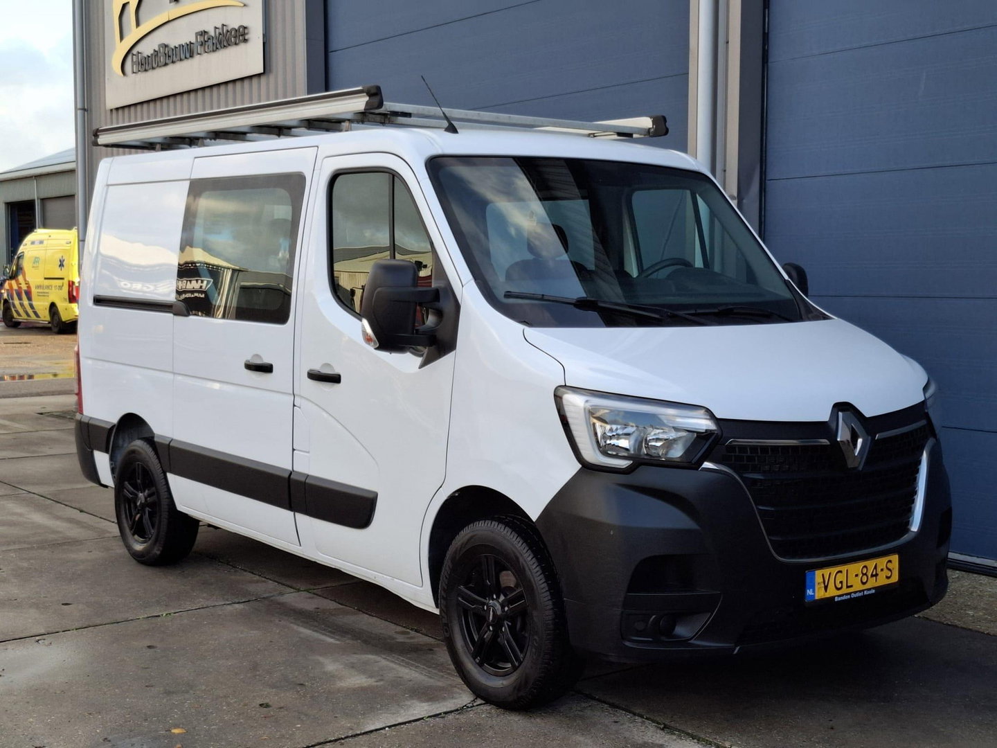 Renault Master T33 2.3 dCi L1H1 DUBBEL CABINE / AIRCO / CRUISE CONTROLE / TREKHAAK