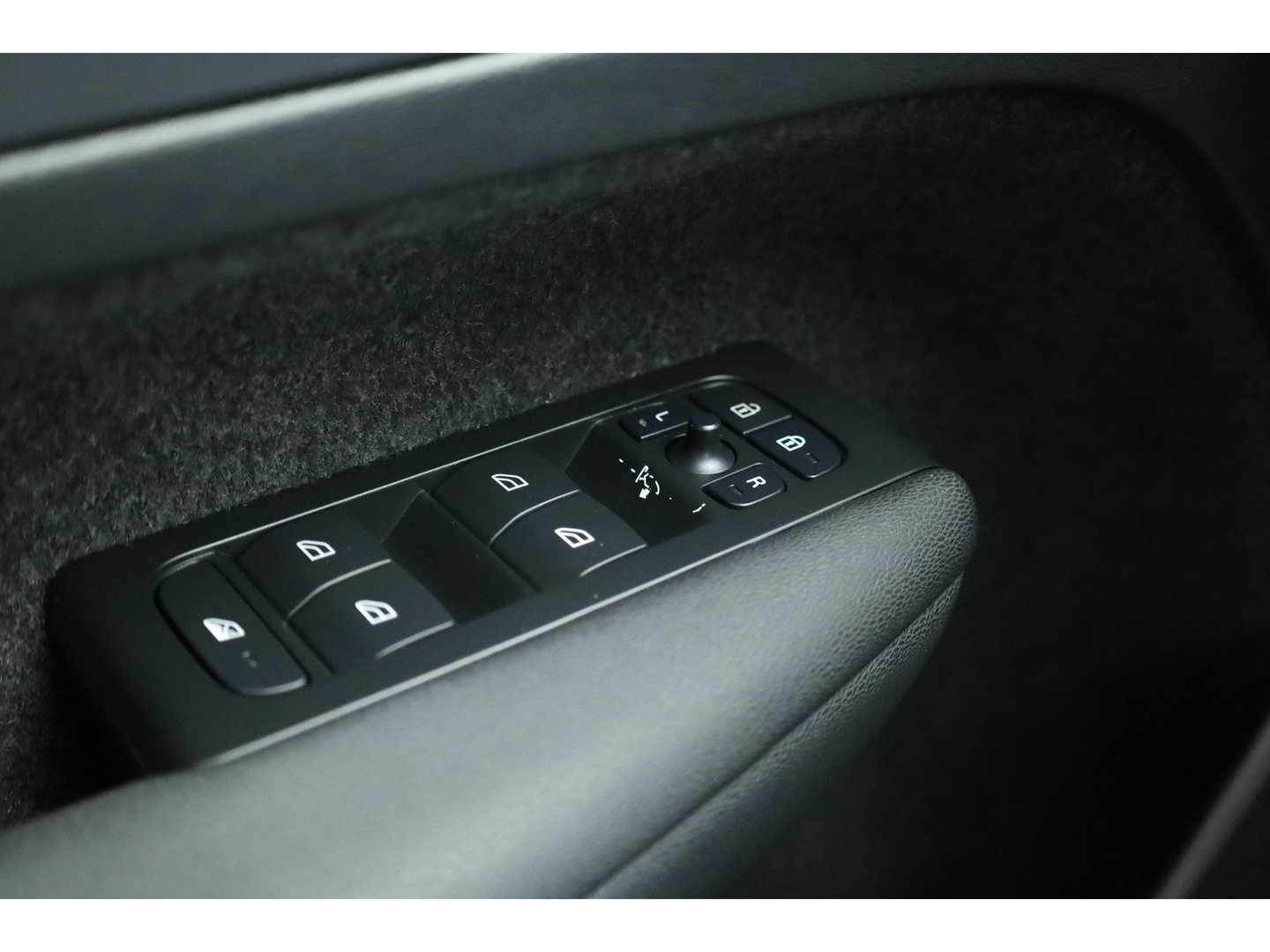 Volvo XC40 1.5 T4 Plug-in hybrid Core Bright