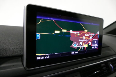Audi RS4 A4 Avant 2.9 TFSI quattro / RS-Sportuitlaat / Panoramdak / Elektr. verstelbare voorstoelen (links met memory) / HUD / B&O / RS Comfort Pack / Dynamica Pack / Audi Exclusive interieur / Massage stoelen / Matrix LED / Rondomzichtcamera / Apple Carplay - And