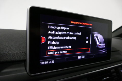 Audi RS4 A4 Avant 2.9 TFSI quattro / RS-Sportuitlaat / Panoramdak / Elektr. verstelbare voorstoelen (links met memory) / HUD / B&O / RS Comfort Pack / Dynamica Pack / Audi Exclusive interieur / Massage stoelen / Matrix LED / Rondomzichtcamera / Apple Carplay - And
