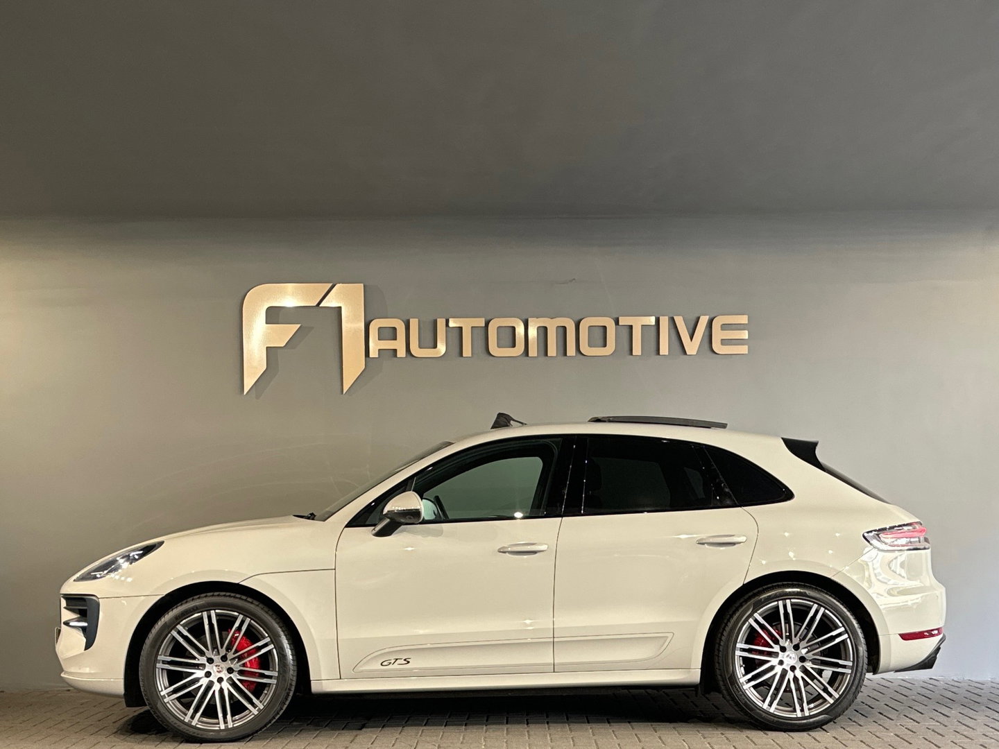 Porsche Macan 2.9 GTS Pano|Sportdesign|Chrono|Luchtv|Trekhaak