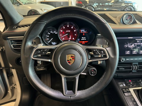 Porsche Macan 2.9 GTS Pano|Sportdesign|Chrono|Luchtv|Trekhaak