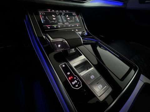 Audi Q8 55 TFSI quattro S Line Pano|BTW|B&O|RS Seats|360c|Blindspot