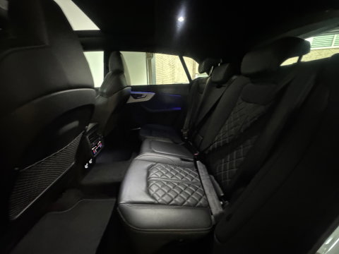Audi Q8 55 TFSI quattro S Line Pano|BTW|B&O|RS Seats|360c|Blindspot