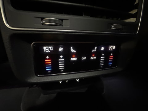 Audi Q8 55 TFSI quattro S Line Pano|BTW|B&O|RS Seats|360c|Blindspot