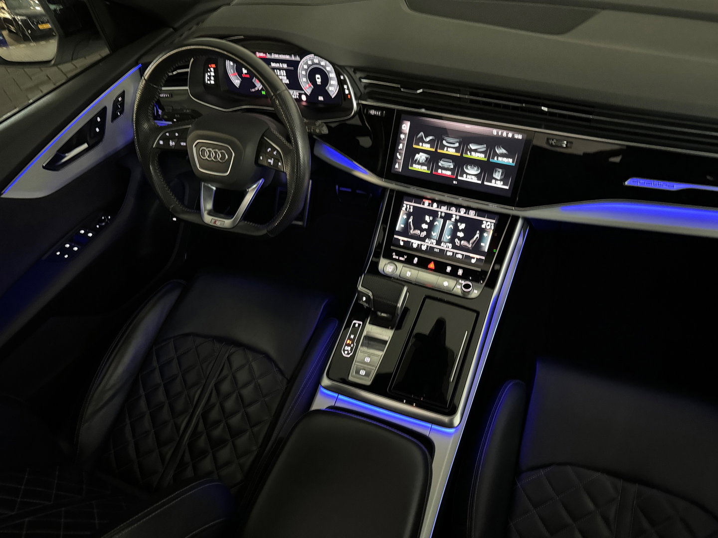 Audi Q8 55 TFSI quattro S Line Pano|BTW|B&O|RS Seat|HuD|Keyless