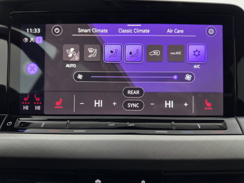 Volkswagen Golf Variant 2.0 TDI Life Business+ (INCL.BTW) Aut. *FULL-LED | ADAPTIVE-CRUISE | BLIND-SPOT | DIGI-COCKPIT | NAVI-FULLMAP | AMBIENT-LIGHT | COMFORT-SEATS | KEYLESS | DAB+ | PRIVACY-GLASS | ECC | PDC | TOWBAR | 16''ALU*