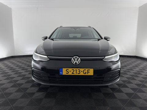 Volkswagen Golf Variant 2.0 TDI Life Business+ (INCL.BTW) Aut. *FULL-LED | ADAPTIVE-CRUISE | BLIND-SPOT | DIGI-COCKPIT | NAVI-FULLMAP | AMBIENT-LIGHT | COMFORT-SEATS | KEYLESS | DAB+ | PRIVACY-GLASS | ECC | PDC | TOWBAR | 16''ALU*