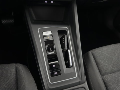 Volkswagen Golf Variant 2.0 TDI Life Business+ (INCL.BTW) Aut. *FULL-LED | ADAPTIVE-CRUISE | BLIND-SPOT | DIGI-COCKPIT | NAVI-FULLMAP | AMBIENT-LIGHT | COMFORT-SEATS | KEYLESS | DAB+ | PRIVACY-GLASS | ECC | PDC | TOWBAR | 16''ALU*