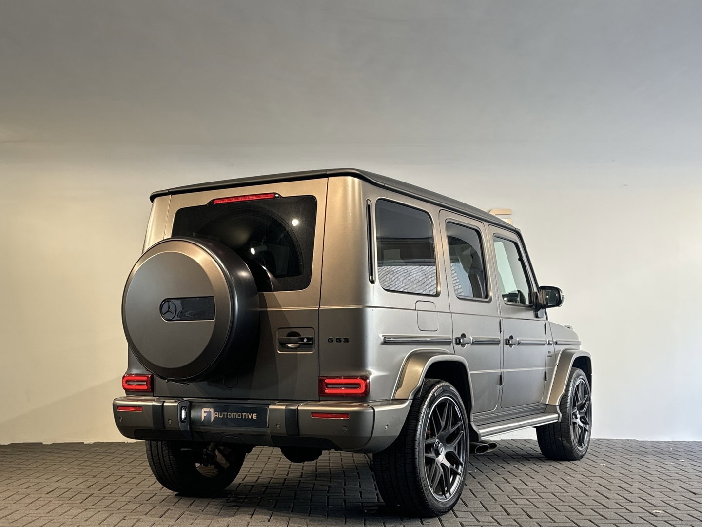 Mercedes-Benz G-Klasse 63 AMG Pano|BTW|Burmester|360c|Sfeer|Stoelverwarming
