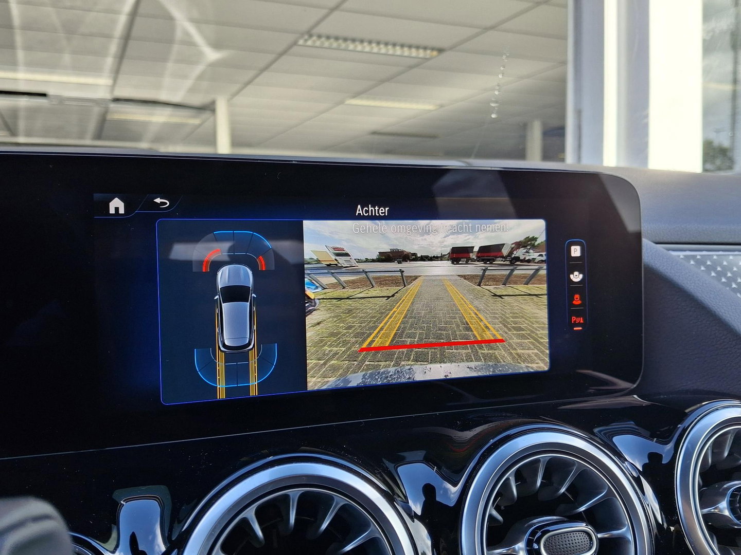 Mercedes-Benz EQA 250+ Business Line 71 kWh SoH 100% | STUURVERWARMING | STOELVERWARMING | ADAPTIVE