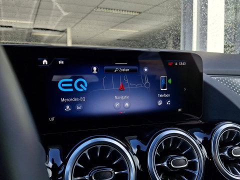 Mercedes-Benz EQA 250+ Business Line 71 kWh SoH 100% | STUURVERWARMING | STOELVERWARMING | ADAPTIVE