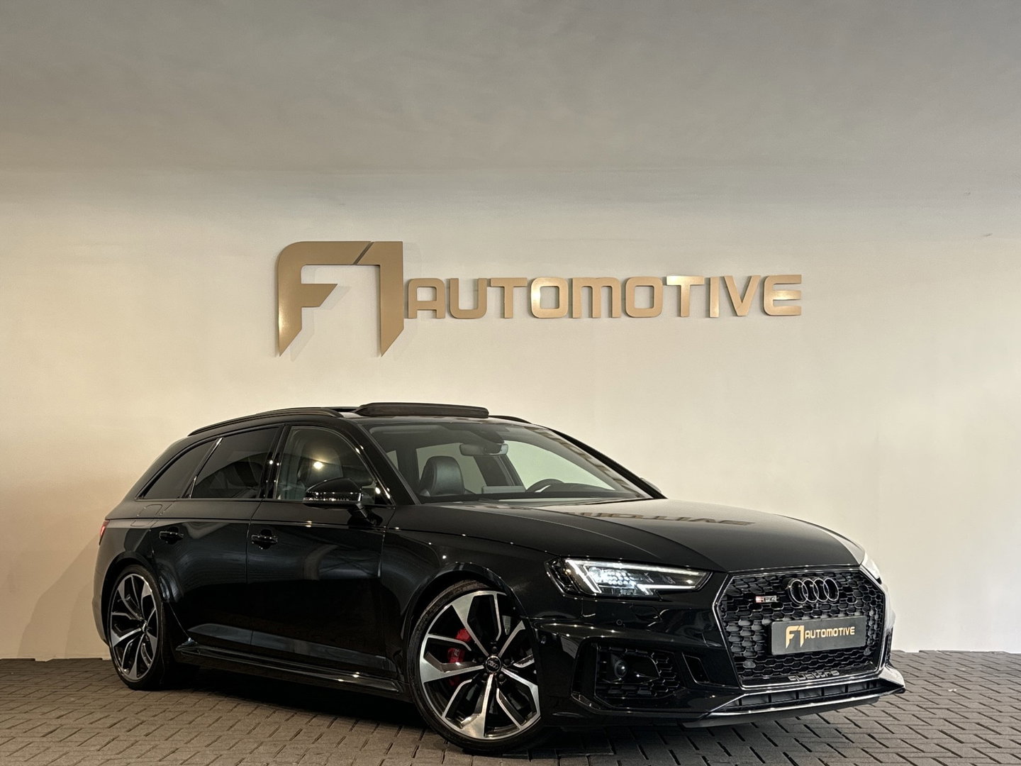 Audi RS4 2.9 TFSI Quattro Pro Line Plus Pano|HUD|B&O|360|VOL
