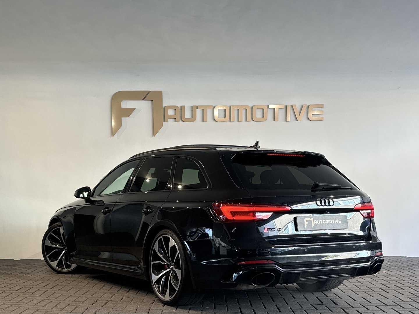 Audi RS4 2.9 TFSI Quattro Pro Line Plus Pano|HUD|B&O|360|VOL