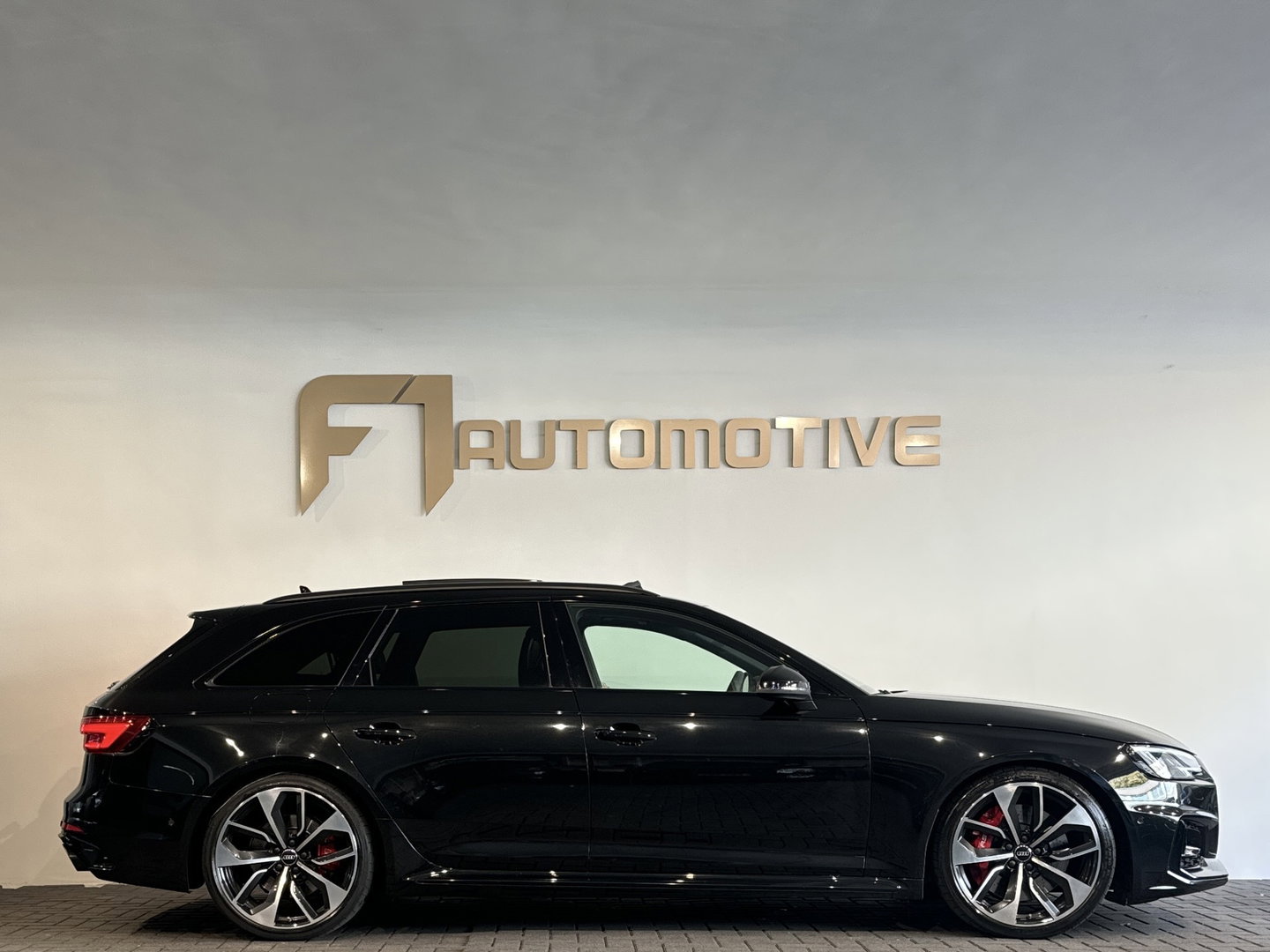 Audi RS4 2.9 TFSI Quattro Pro Line Plus Pano|HUD|B&O|360|VOL