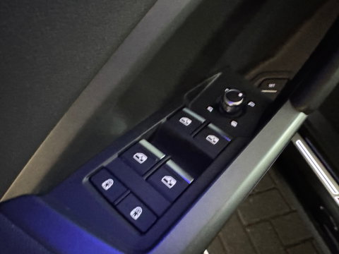 Audi Q3 Sportback 35 TFSI S Line Competiti Pano|Memory|Sonos