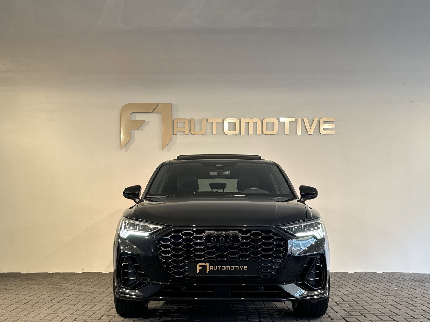 Audi Q3 Sportback 35 TFSI S Line Competiti Pano|Memory|Sonos
