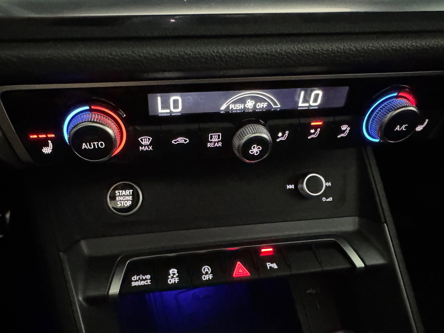Audi Q3 Sportback 35 TFSI S Line Competiti Pano|Memory|Sonos
