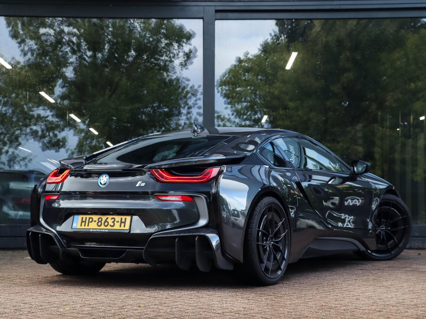 BMW i8 Harman Kardon | Carbon Diffusor | 21"