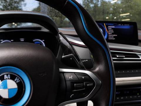 BMW i8 Harman Kardon | Carbon Diffusor | 21"