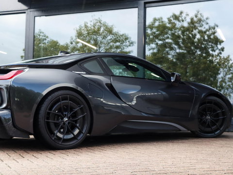 BMW i8 Harman Kardon | Carbon Diffusor | 21"