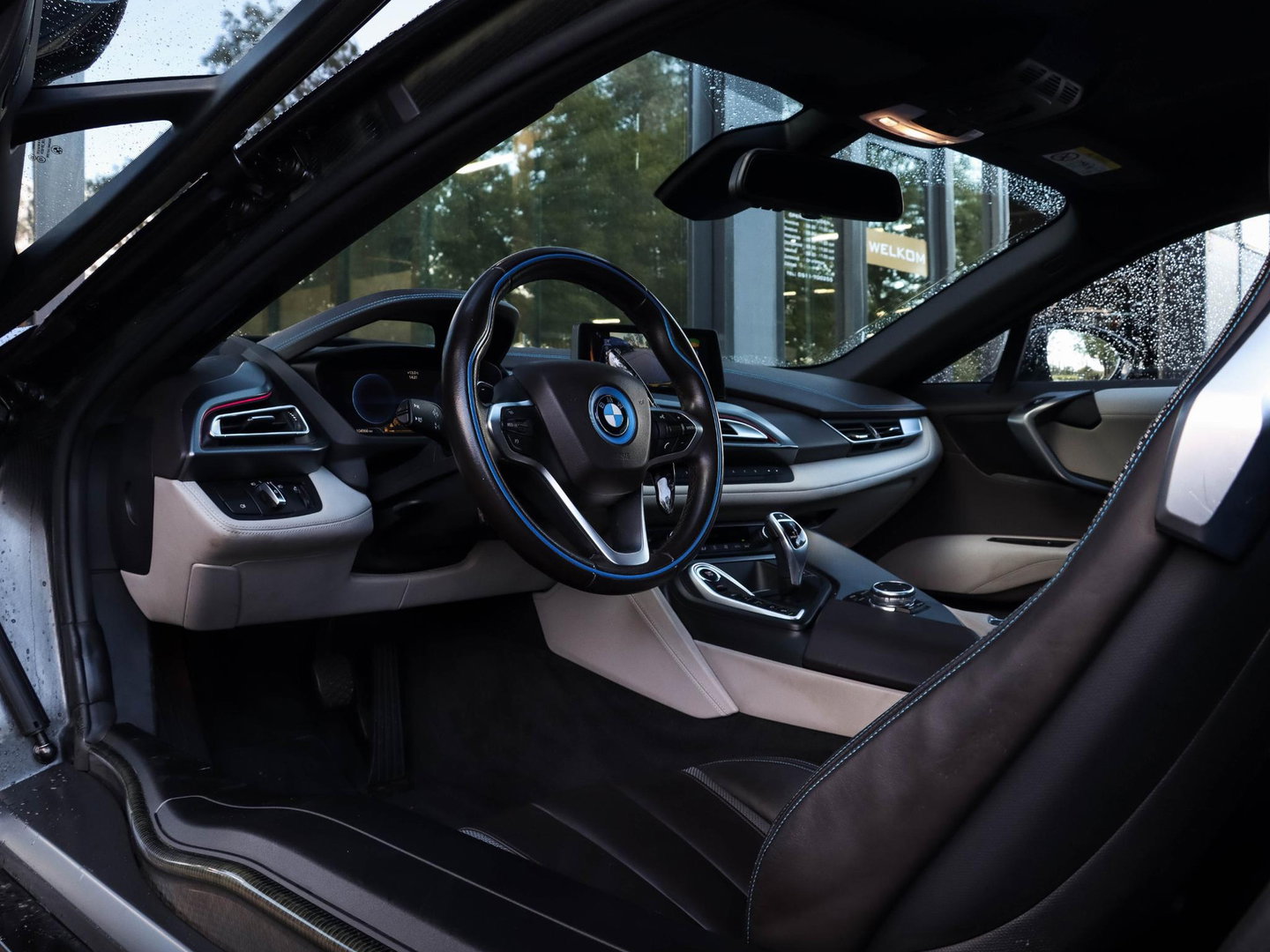 BMW i8 Harman Kardon | Carbon Diffusor | 21"