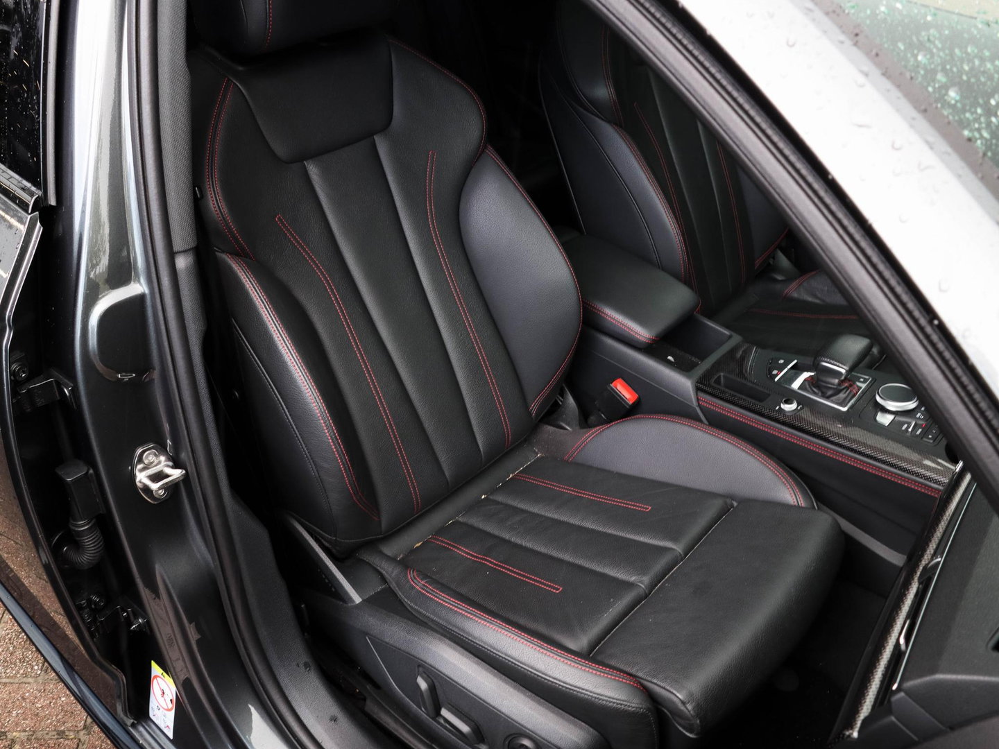 Audi A4 Avant 2.0 TFSI quattro S line Black edition 250PK B&O Pano 360 Keyless Head Up