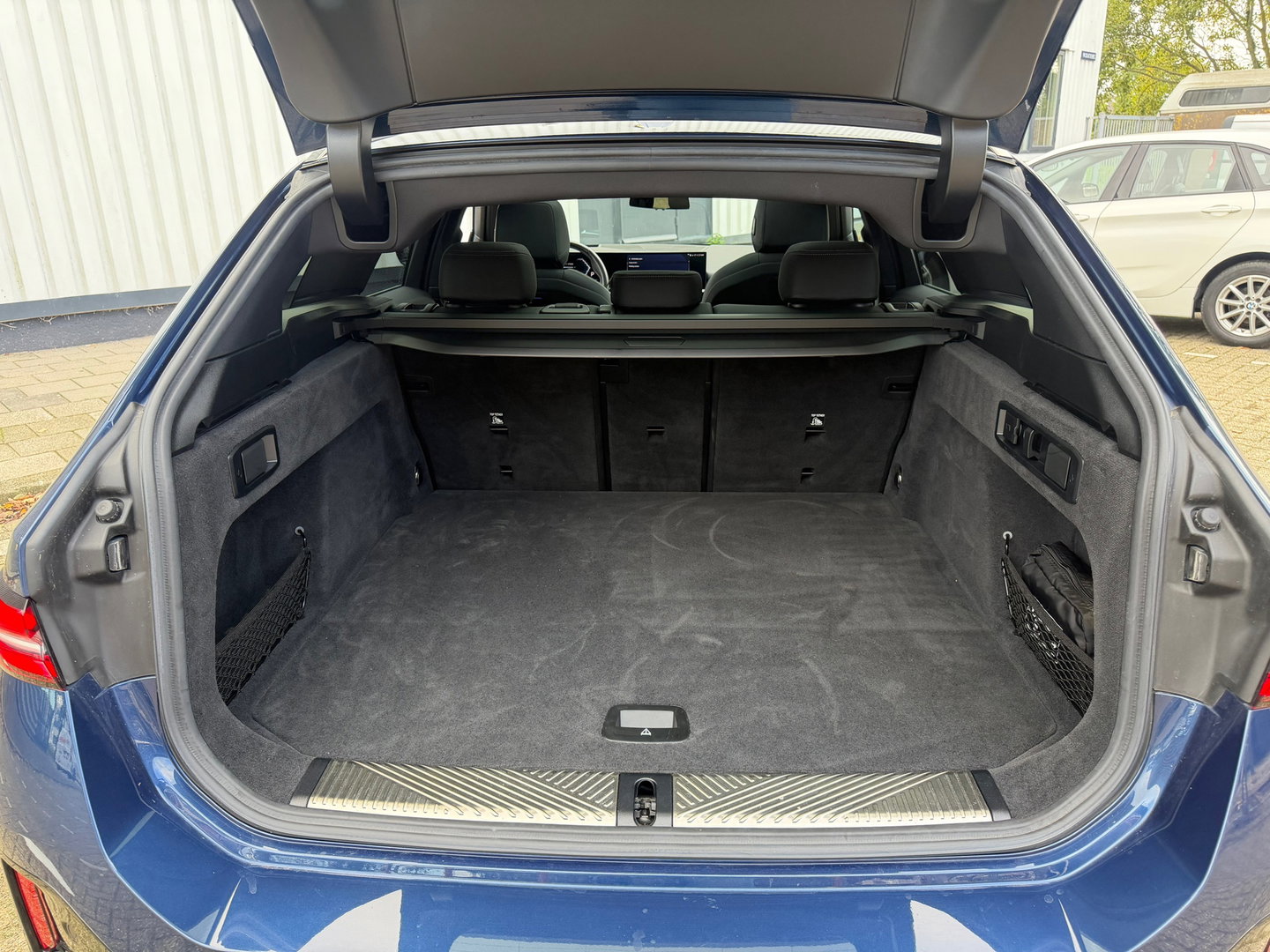 BMW 5 Serie Touring 530e M-Sport Pano|Harman&Kardon|ACC|Memory|4wielbesturing|Keyless|300PK