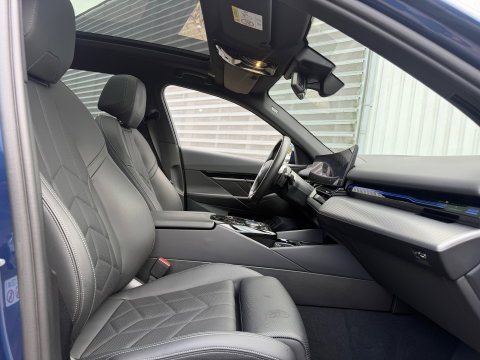 BMW 5 Serie Touring 530e M-Sport Pano|Harman&Kardon|ACC|Memory|4wielbesturing|Keyless|300PK