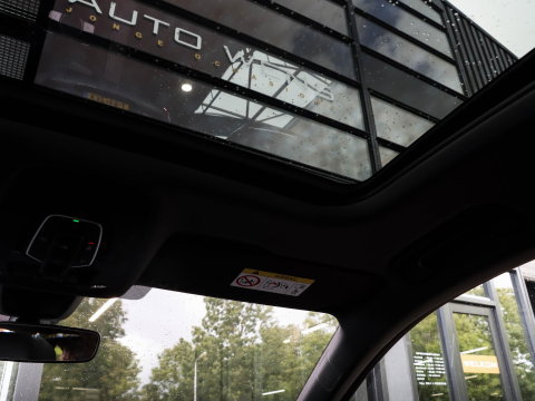 Audi A4 Avant 2.0 TFSI quattro S line Black edition 250PK B&O Pano 360 Keyless Head Up