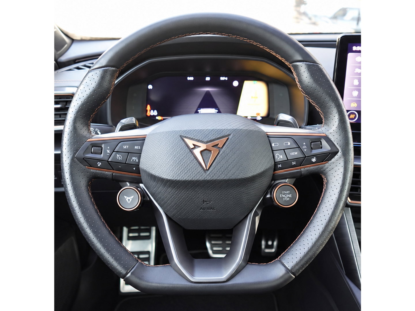 CUPRA Formentor 1.4 e-Hybrid VZ PANO KEYLESS 360 ACC VOL